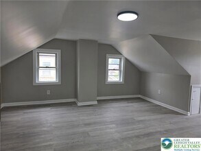 612 W Garrison St in Bethlehem, PA - Building Photo - Building Photo