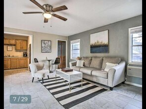 120 5th St in San Leon, TX - Building Photo - Building Photo