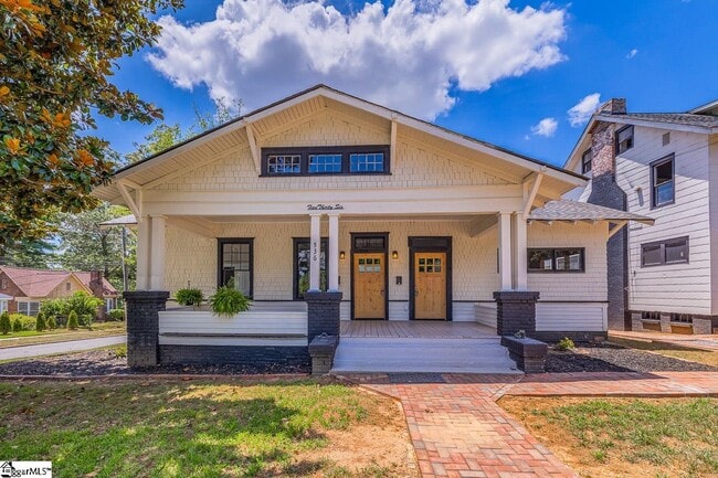 property at 536 Peronneau St