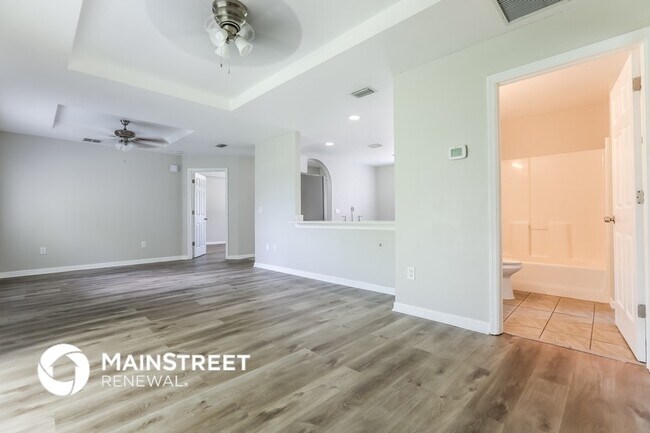 3600 Walmsley Ave in North Port, FL - Building Photo - Building Photo