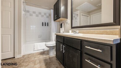 522 Hancock Ave, Unit 2-238 in Corpus Christi, TX - Foto de edificio - Building Photo