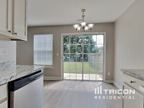 7328 Brighton Hill Ln in Raleigh, NC - Building Photo - Building Photo