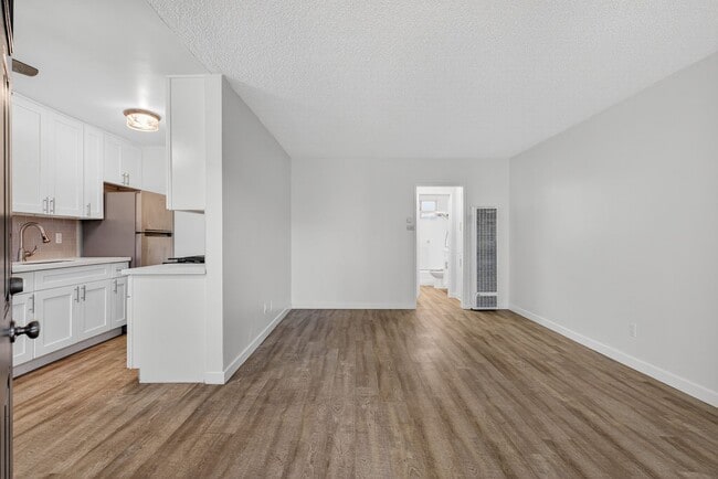 property at 1751 Cabrillo Ave