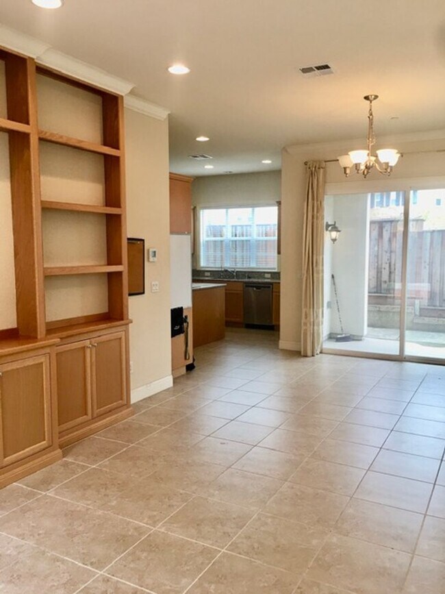 7089 Hyacinthus Ln in San Ramon, CA - Building Photo - Building Photo