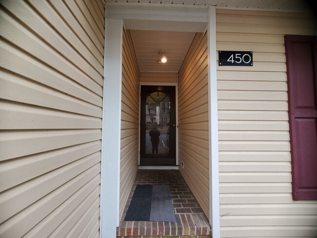 450 Lands End Rd in Fayetteville, NC - Building Photo - Building Photo