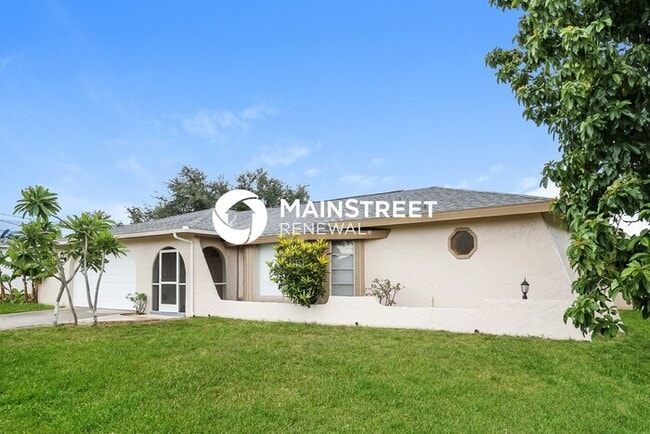 1803 SE 15th St in Cape Coral, FL - Building Photo - Building Photo