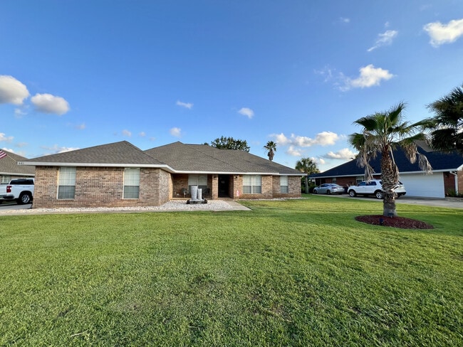 property at 445 Collinwood Loop
