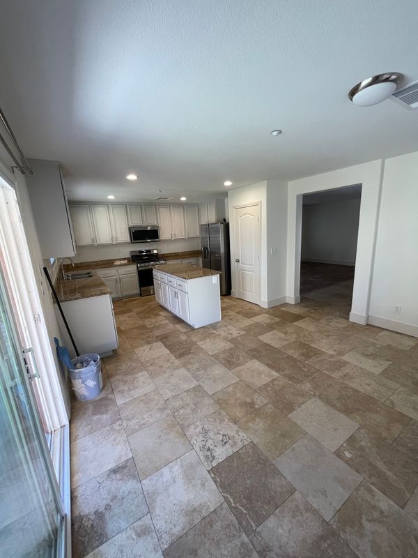 668 Moonlight Stroll St in Henderson, NV - Foto de edificio - Building Photo