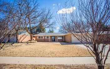 6309 Nashville Dr in Lubbock, TX - Foto de edificio - Building Photo