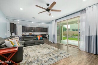 1171 E Armstrong Wy in Chandler, AZ - Building Photo - Building Photo