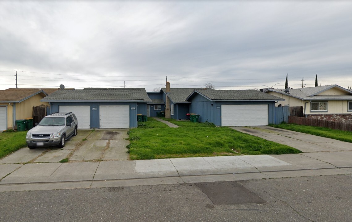 471 Jill Cir in Stockton, CA - Building Photo