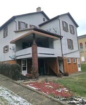 193 Elmwood St in New Castle, PA - Building Photo