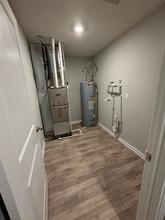 7214 Griffon Ln in Indianapolis, IN - Foto de edificio - Building Photo