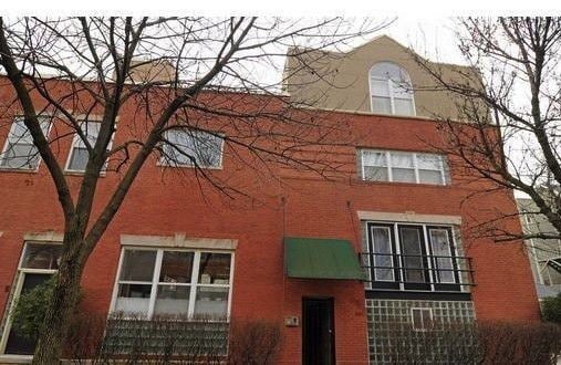 property at 1133 W Cornelia Ave