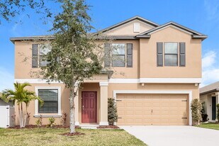 11184 Leland Groves Dr in Riverview, FL - Building Photo