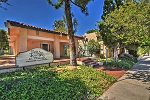 18307 Burbank Blvd, Unit 319 in Tarzana, CA - Building Photo