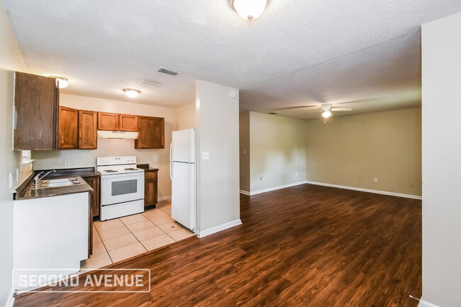 8825 6th Ave in Jacksonville, FL - Building Photo - Building Photo