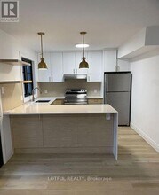 503 Athlone Ave in Ottawa, ON - Building Photo - Building Photo