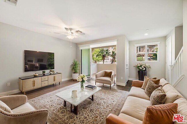 property at 4377 Paxton Pl