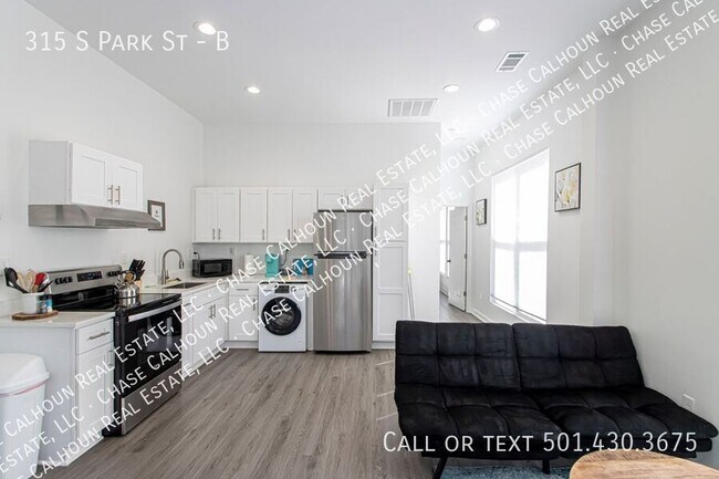 property at 315 S Park St