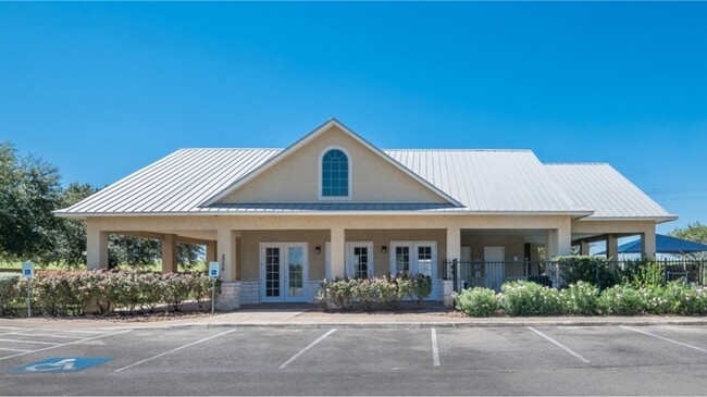 1941 Stonechat in New Braunfels, TX - Building Photo - Building Photo