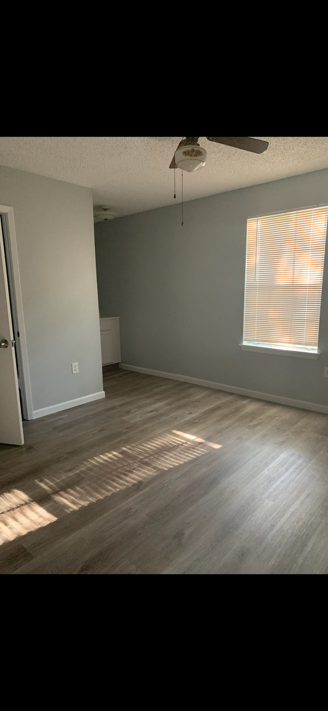 property at 7538 Beekman Dr