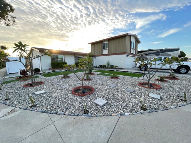 17201 Santa Rita St