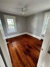55 Railroad Ave in Swansea, MA - Building Photo - Building Photo