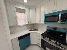 500 Chestnut St, Unit 500A in Glendora, NJ - Building Photo