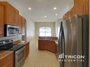 12739 Balsam Ave in Hudson, FL - Building Photo - Building Photo