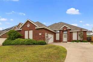 4540 Bonnywood Dr in Mesquite, TX - Building Photo