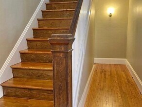 177 Prospect St, Unit #2 in Northampton, MA - Foto de edificio - Building Photo