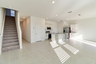 2216 Bear Peak Dr in Minneola, FL - Building Photo - Building Photo