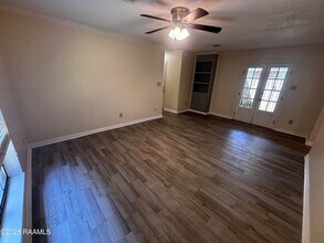 106 Doubloon Dr in Lafayette, LA - Building Photo - Building Photo