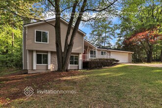 6791 E Woodridge Pl in Douglasville, GA - Building Photo - Building Photo