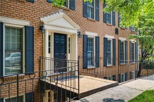 1101 Collier Rd NW in Atlanta, GA - Building Photo