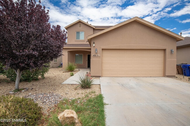 property at 4851 Villeta Ave
