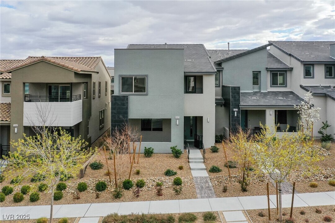 11552 Alpine Cove Ave in Las Vegas, NV - Building Photo