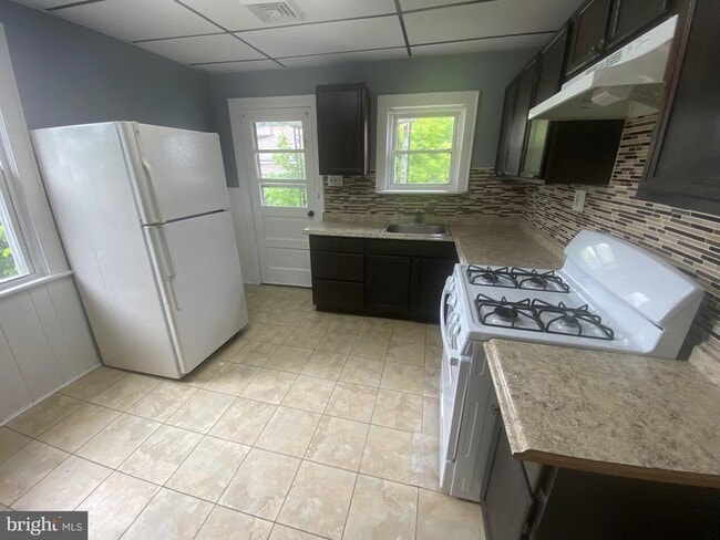 property at 125 Lawrence St