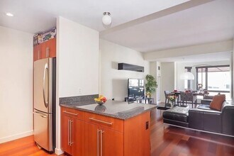 17 Otis St in Cambridge, MA - Building Photo - Building Photo