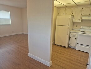 278 Flanders F in Delray Beach, FL - Building Photo - Building Photo