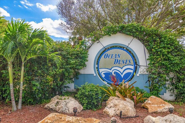 1121 Ocean Dunes Cir in Jupiter, FL - Building Photo - Building Photo