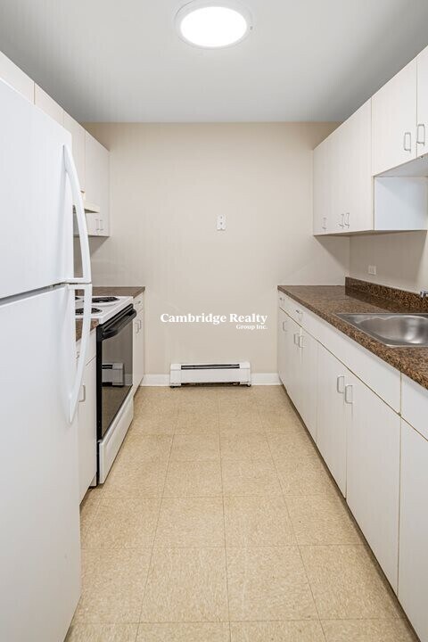 6 Lopez St, Unit 2 in Cambridge, MA - Building Photo