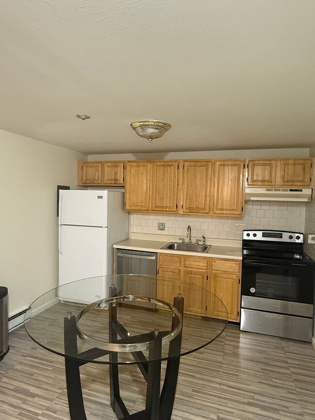 property at 96 Richardson Rd