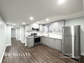 12 Amaranth Crescent in Brampton, ON - Building Photo - Building Photo