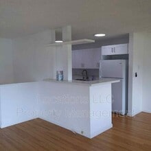 46-57 Anela Pl in Kaneohe, HI - Building Photo - Building Photo