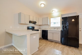 5268 NW 57th Ave in Ocala, FL - Building Photo - Building Photo