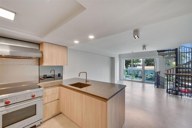 property at 1500 Bay Rd