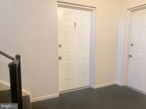 5 Cranberry Ct in Evesham, NJ - Building Photo - Building Photo