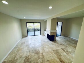 4191 Andros Cir in Huntington Beach, CA - Building Photo - Building Photo